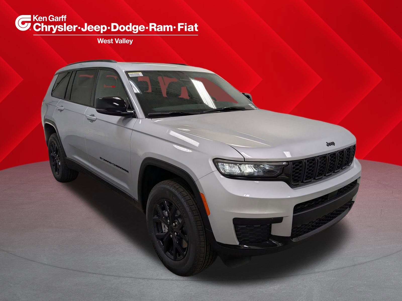 2025 Jeep Grand Cherokee L Altitude's photo