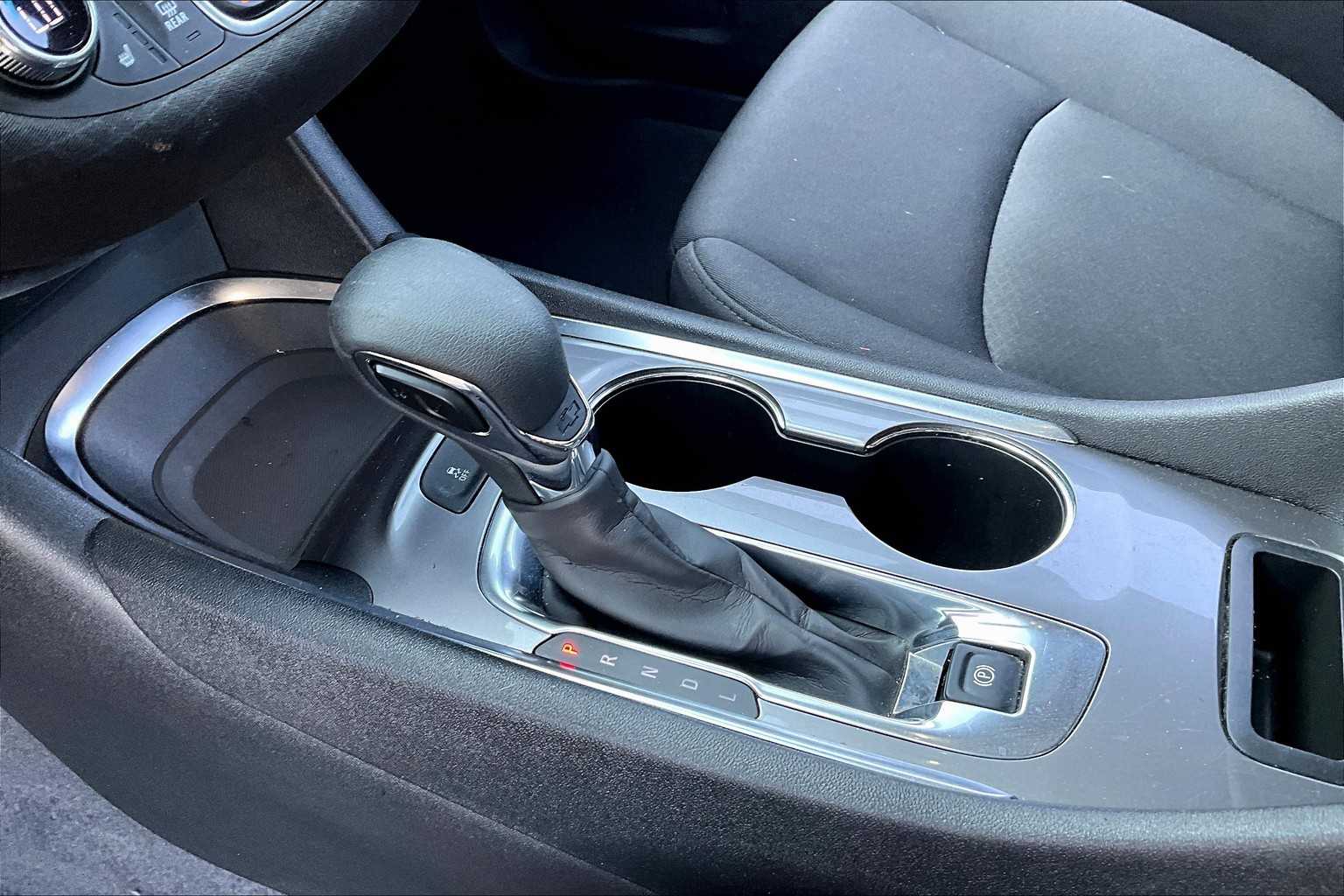 2024 Chevrolet Malibu 1LT photo 14