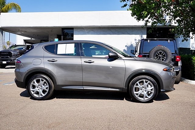 Certified Used 2024 Gray Dodge R/T Plus image 6