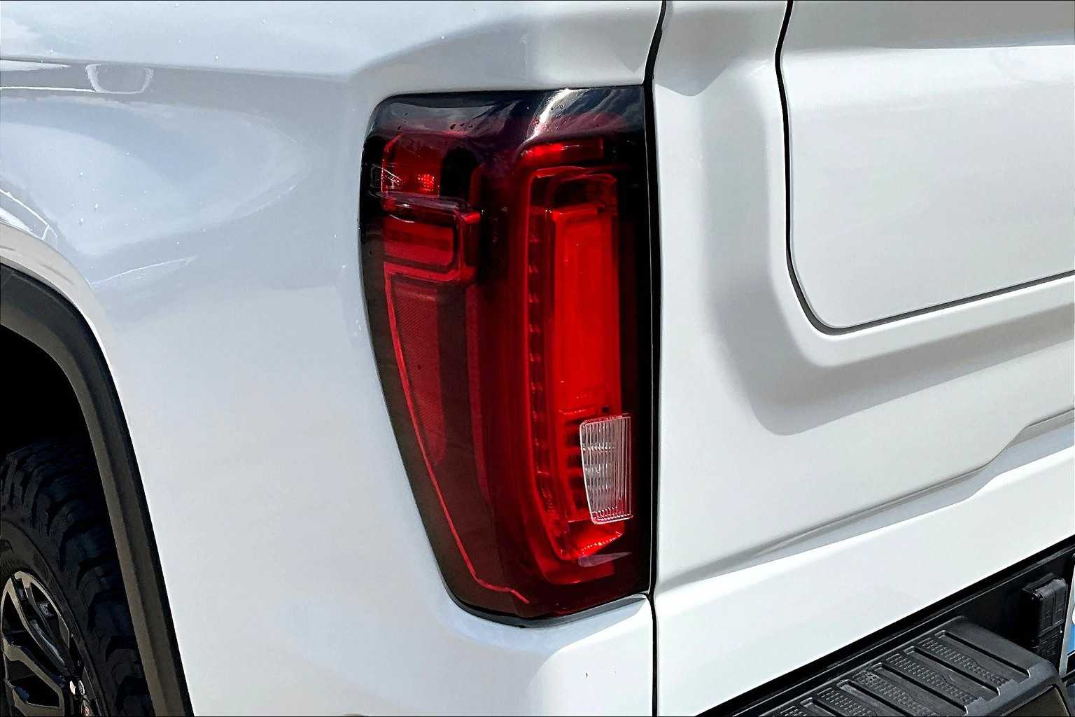 2023 Gmc Sierra 1500 AT4X photo 27