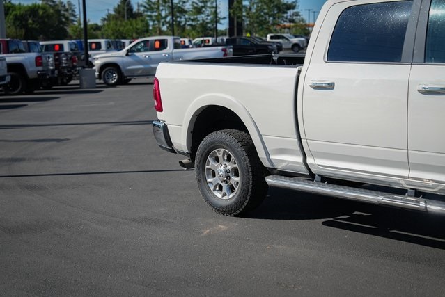2021 Ram 3500 Laramie photo 3