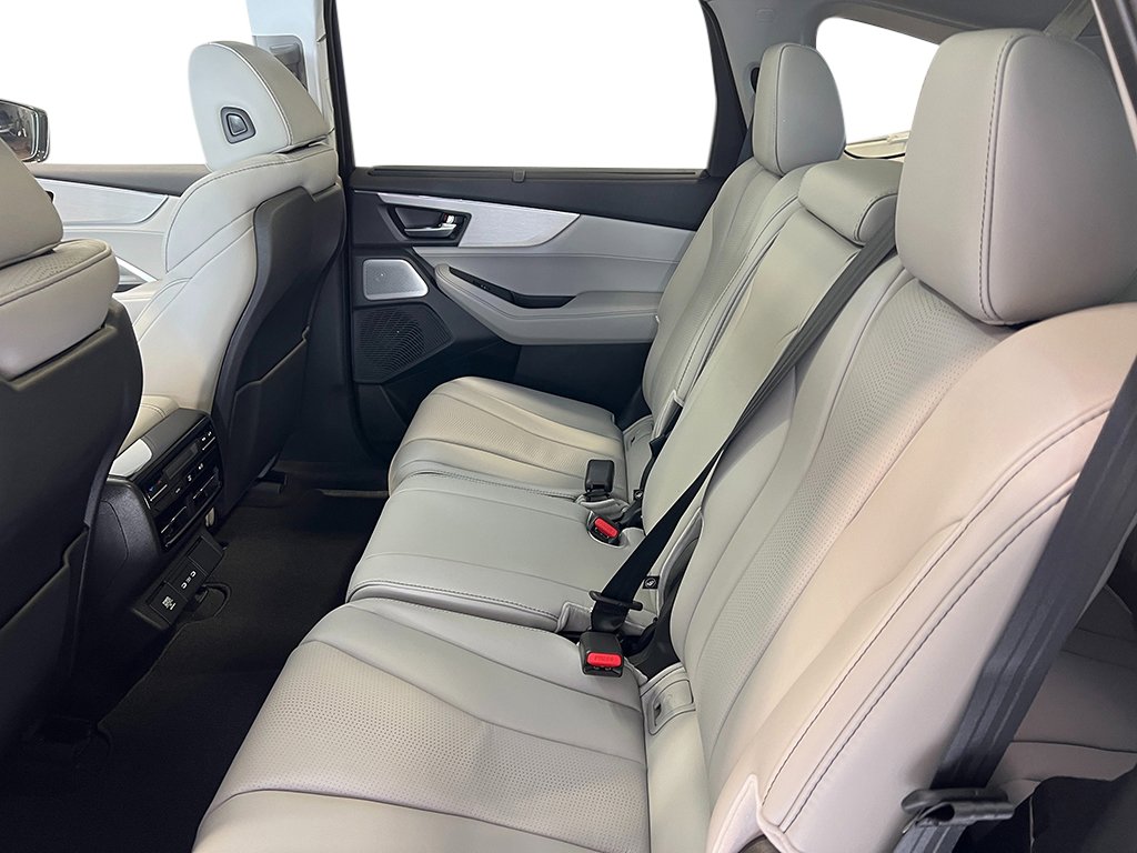 2026 Acura MDX SH-AWD Technology photo 18