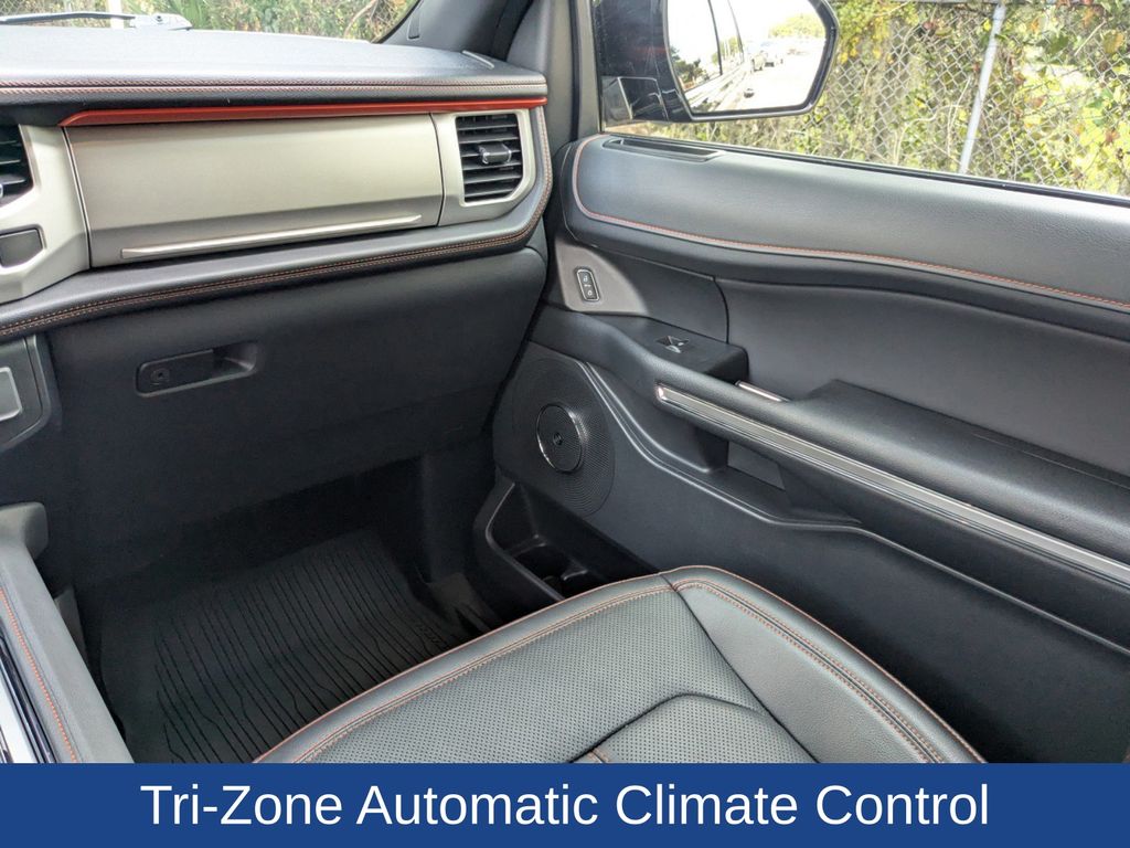 2024 Ford Expedition Timberline photo 17