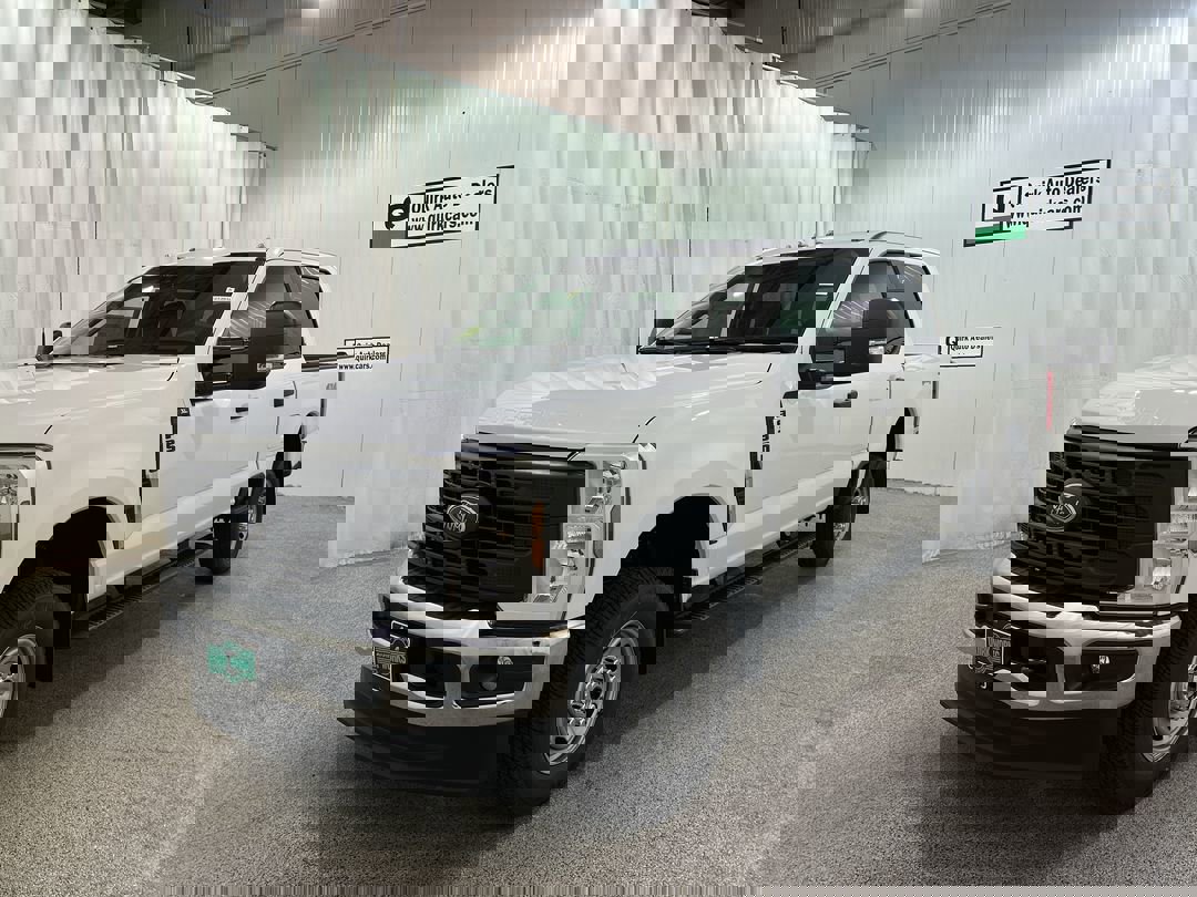 2025 Ford F-350 XL photo 4