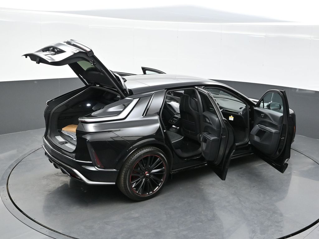 2026 Cadillac Lyriq photo 33