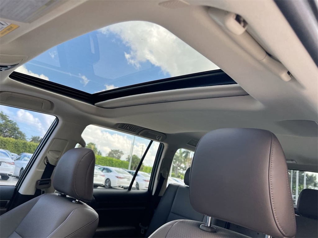 2022 Lexus GX 460 Luxury photo 17