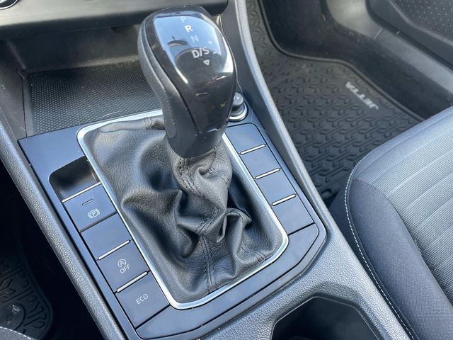 2022 Volkswagen Jetta 1.5T S photo 21