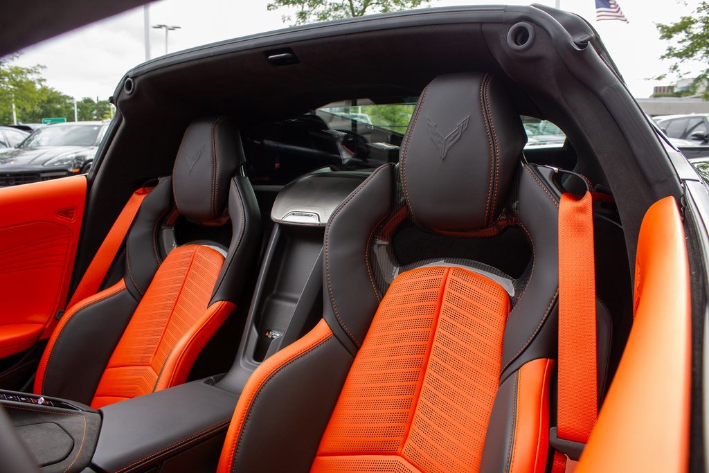 2025 Chevrolet Corvette Z06 3LZ photo 11