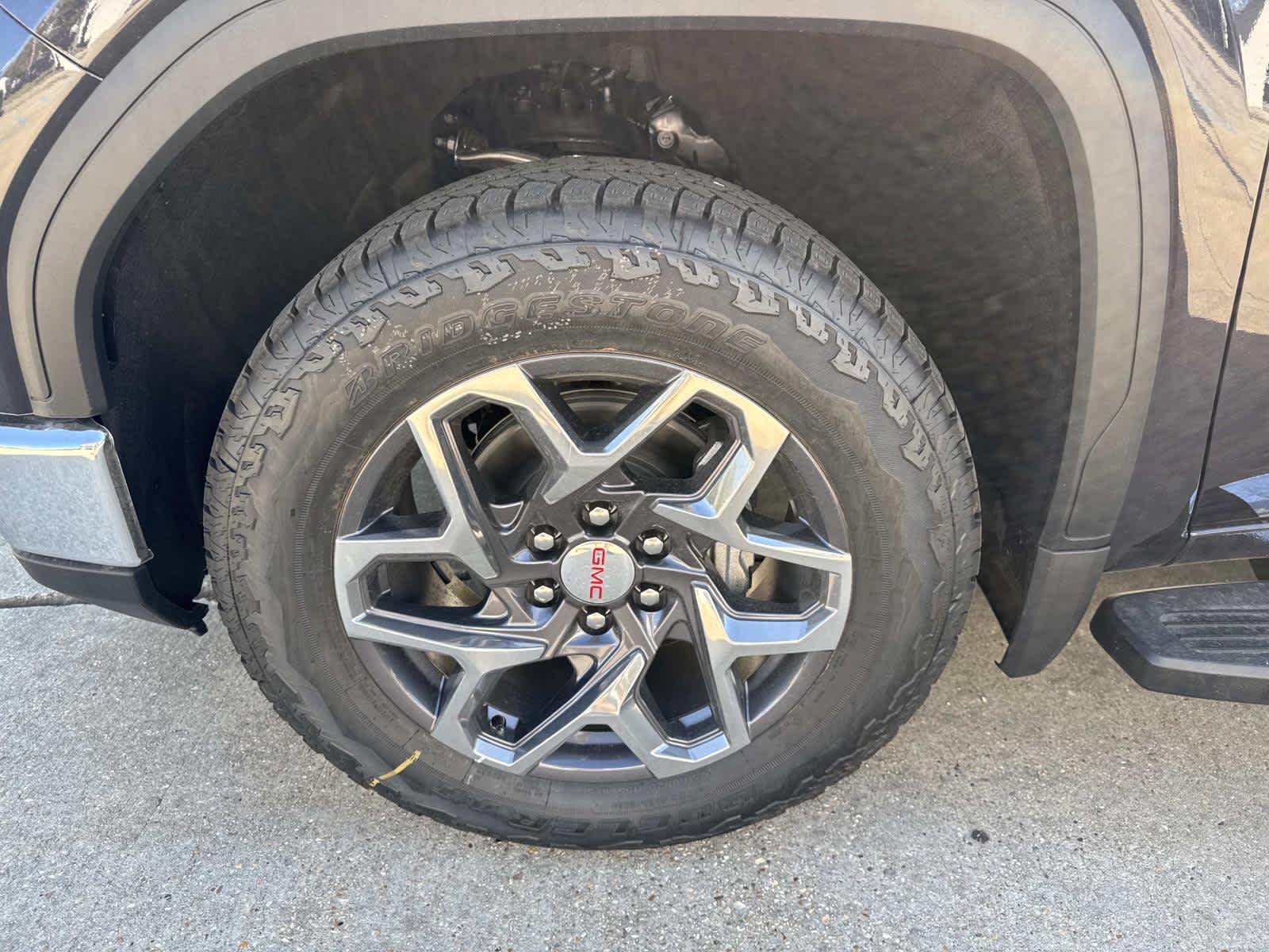 2026 Gmc Sierra SLT photo 4
