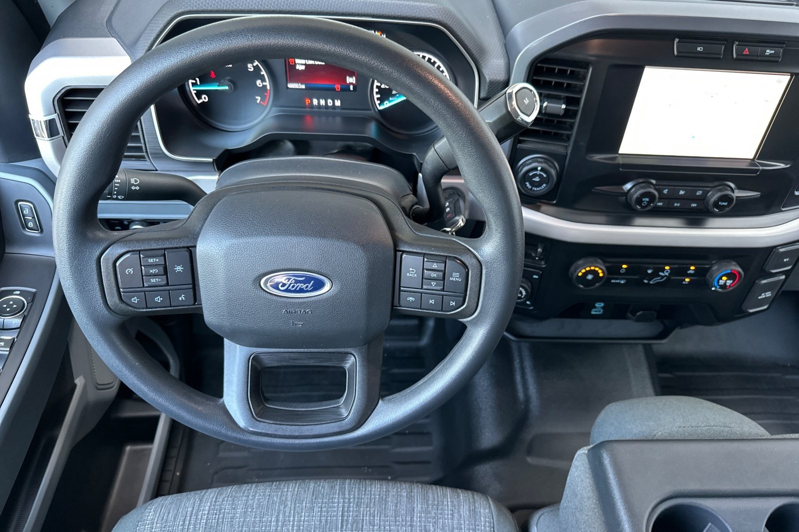 2023 Ford F-150 XLT photo 14