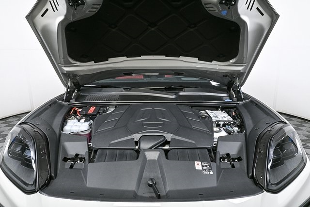 2026 Porsche Cayenne E-Hybrid Coupe S photo 30
