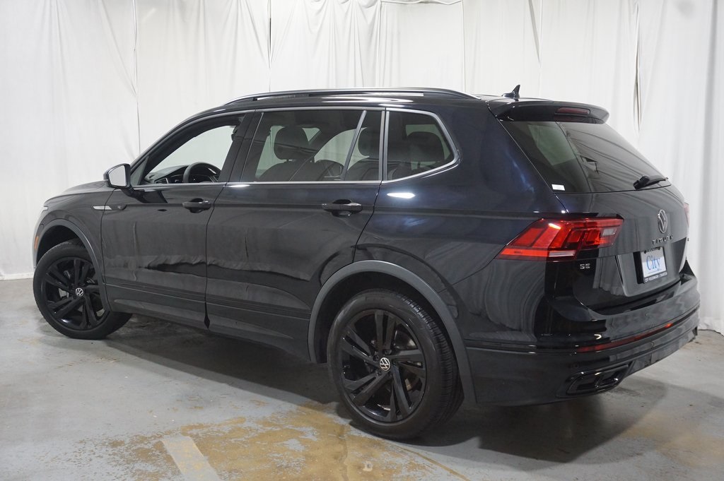 2023 Volkswagen Tiguan SE R-Line Black photo 8