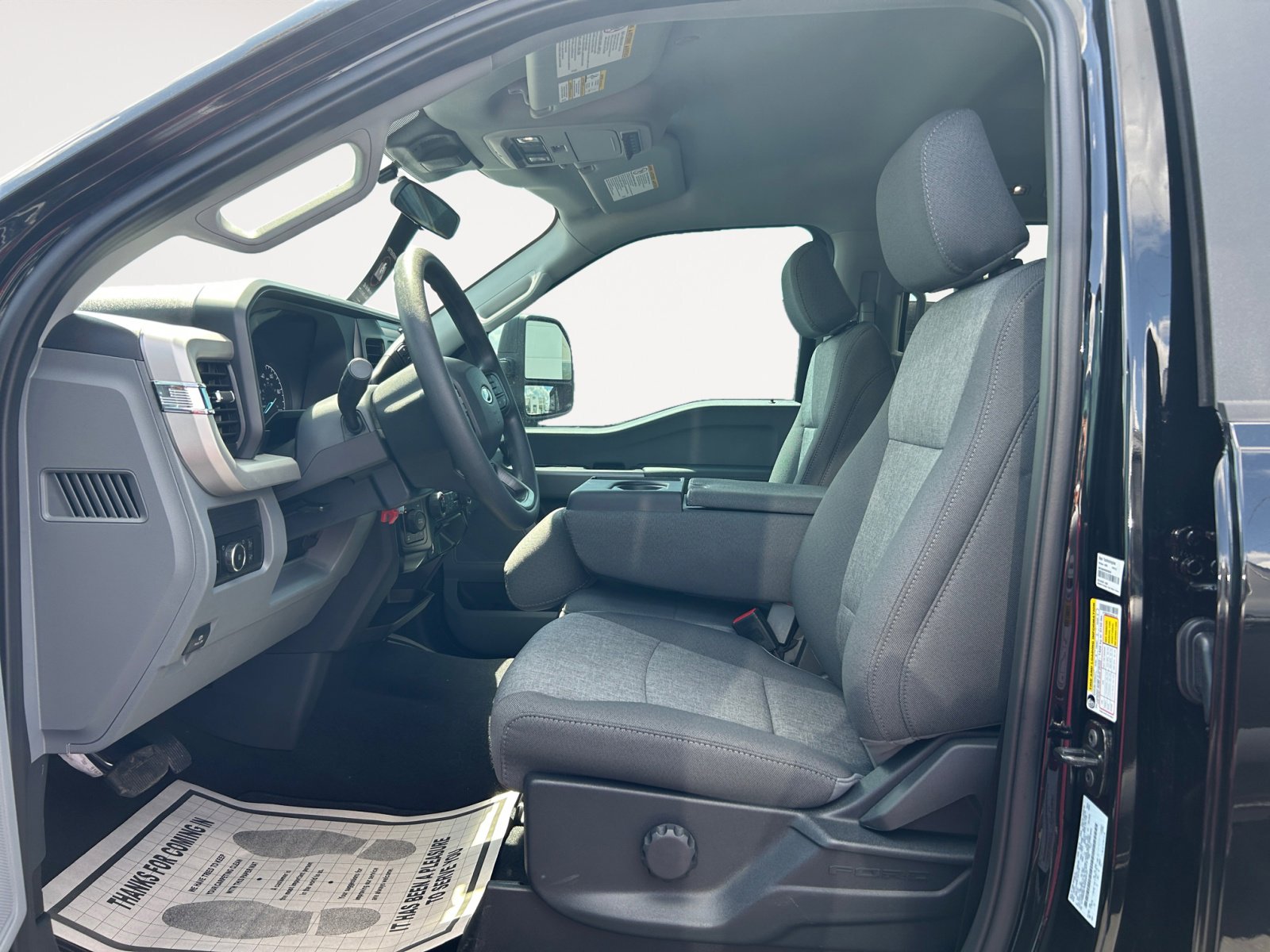 2025 Ford F-250 XL photo 17