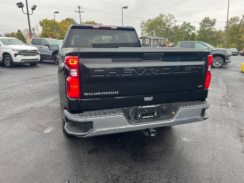 2024 Chevrolet Silverado 1500 LT photo 3