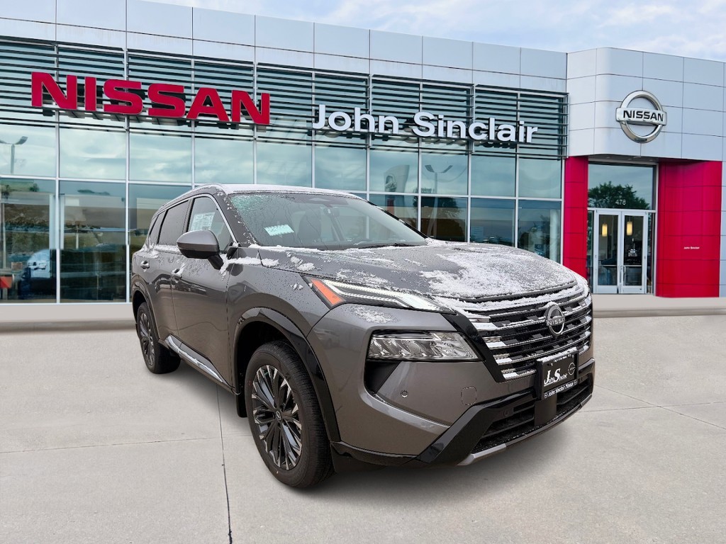 2026 Nissan Rogue Platinum's photo