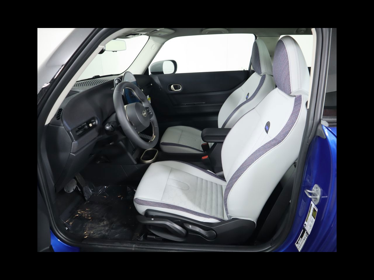 2025 Mini Cooper 2 Door Hardtop Signature photo 19