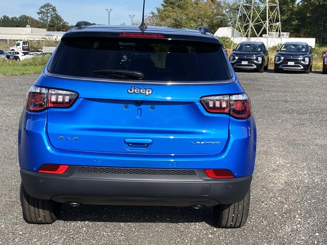 2026 Jeep Compass Limited photo 4