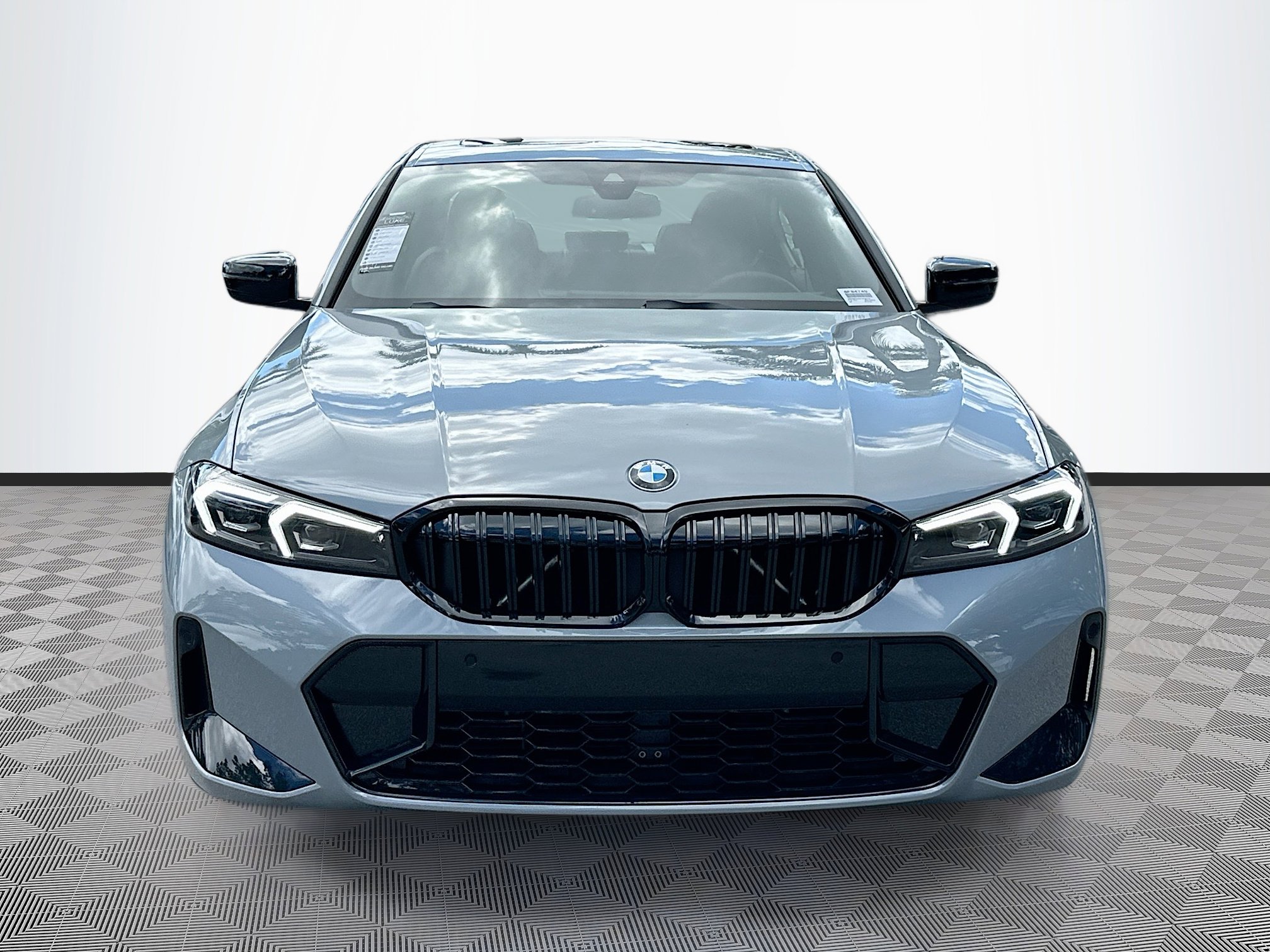 2026 Bmw 330i photo 2