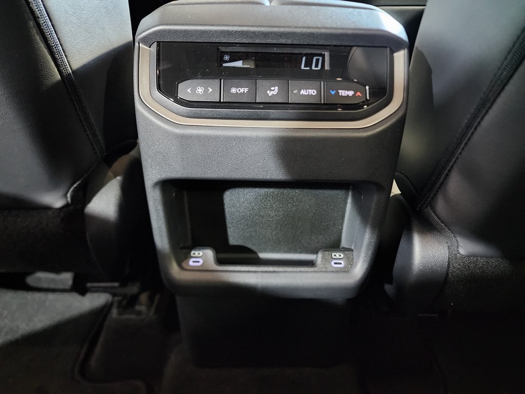 2025 Lexus TX 350 photo 26
