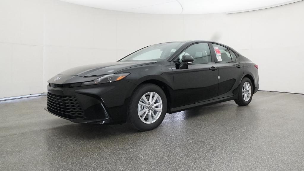 2026 Toyota Camry LE photo 6
