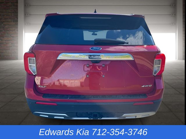 2024 Ford Explorer XLT photo 3
