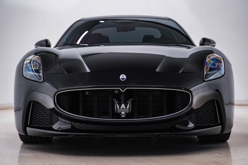 2024 Maserati Granturismo Modena photo 5