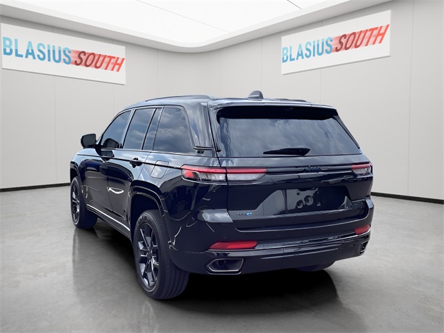 2024 Jeep Grand Cherokee Anniversary Edition 4xe photo 4