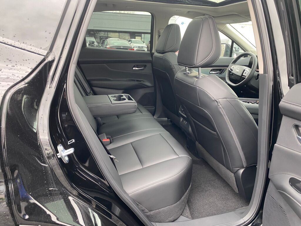 2025 Nissan Murano SL photo 21