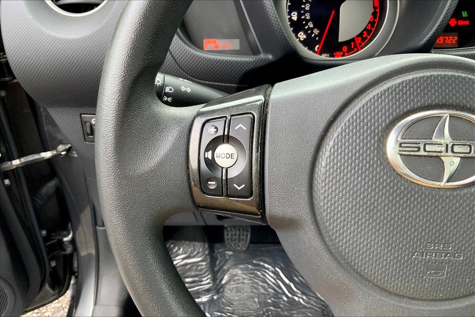 2010 Scion xD photo 21