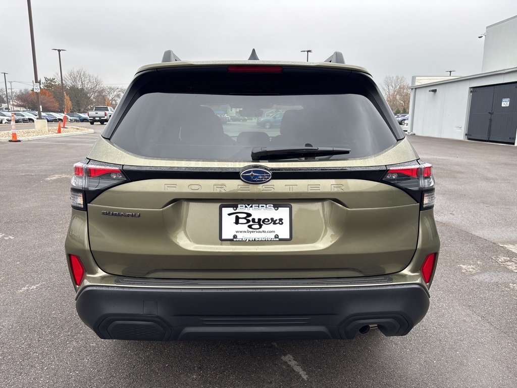 2026 Subaru Forester Premium Base photo 4