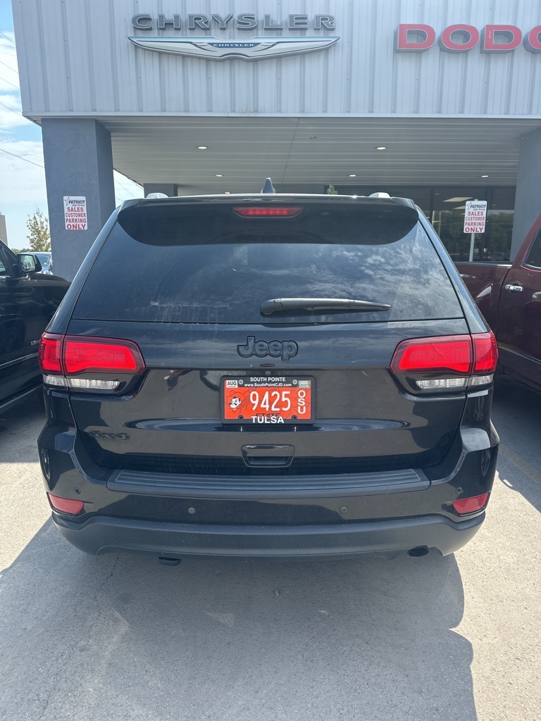 2019 Jeep Grand Cherokee Upland photo 2