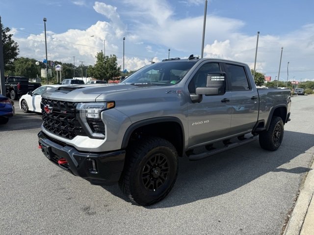 2025 Chevrolet Silverado 2500HD ZR2 photo 7