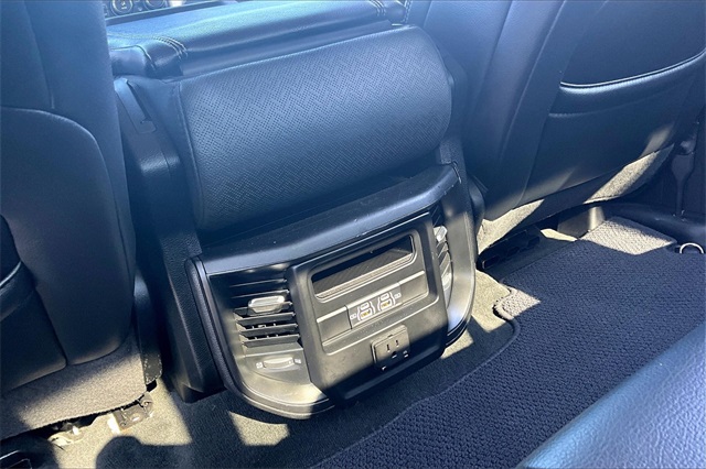 2021 Ram 1500 Laramie photo 11