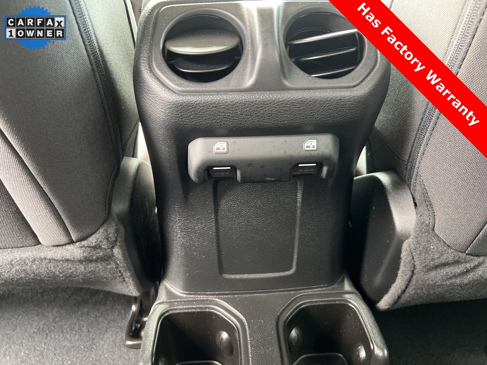 2023 Jeep Wrangler High Tide photo 22