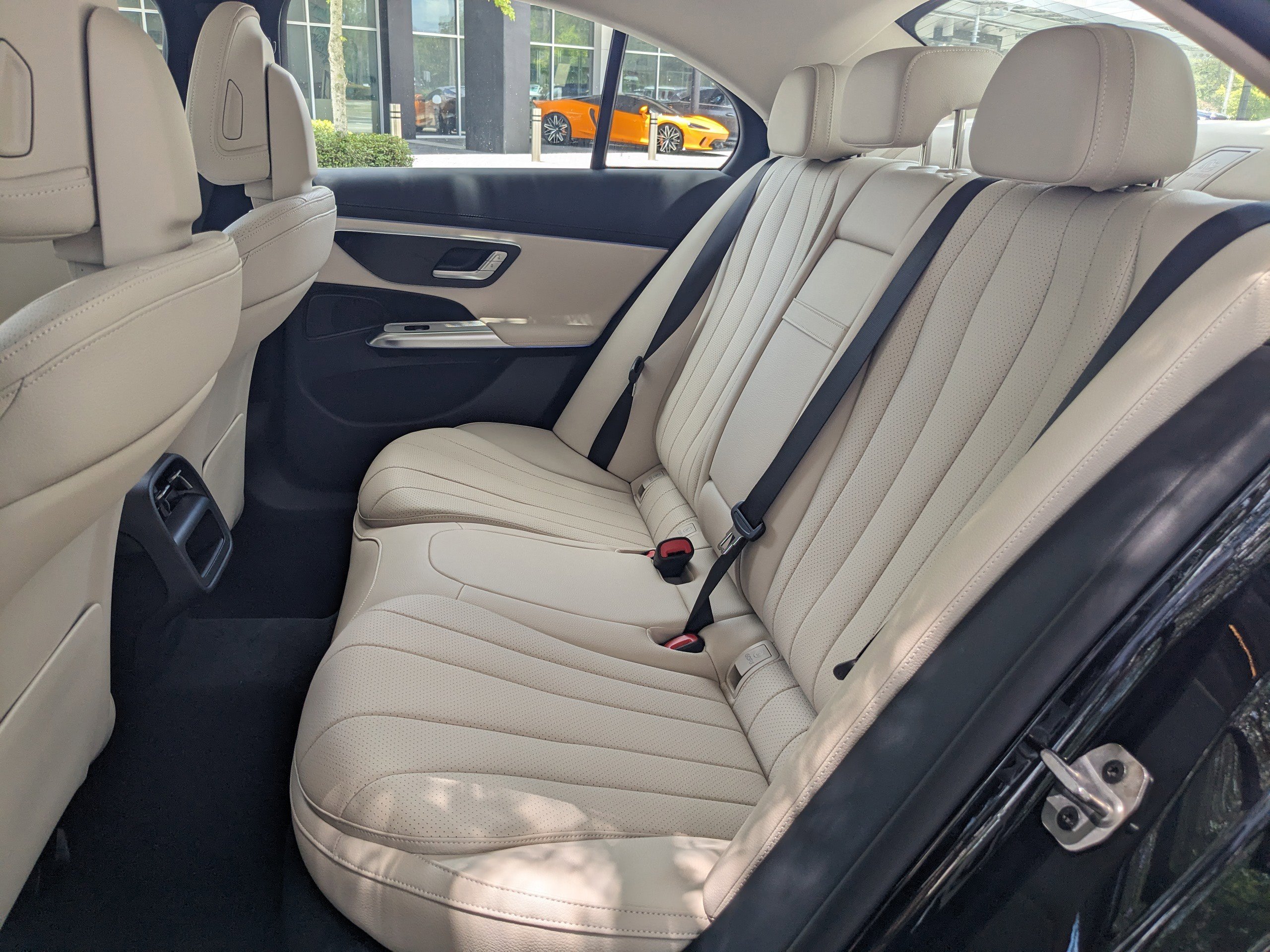 2025 Mercedes Benz E 350 photo 8