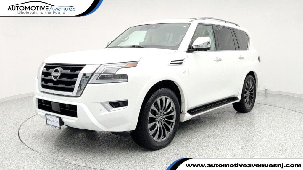 2022 Nissan Armada Platinum's photo