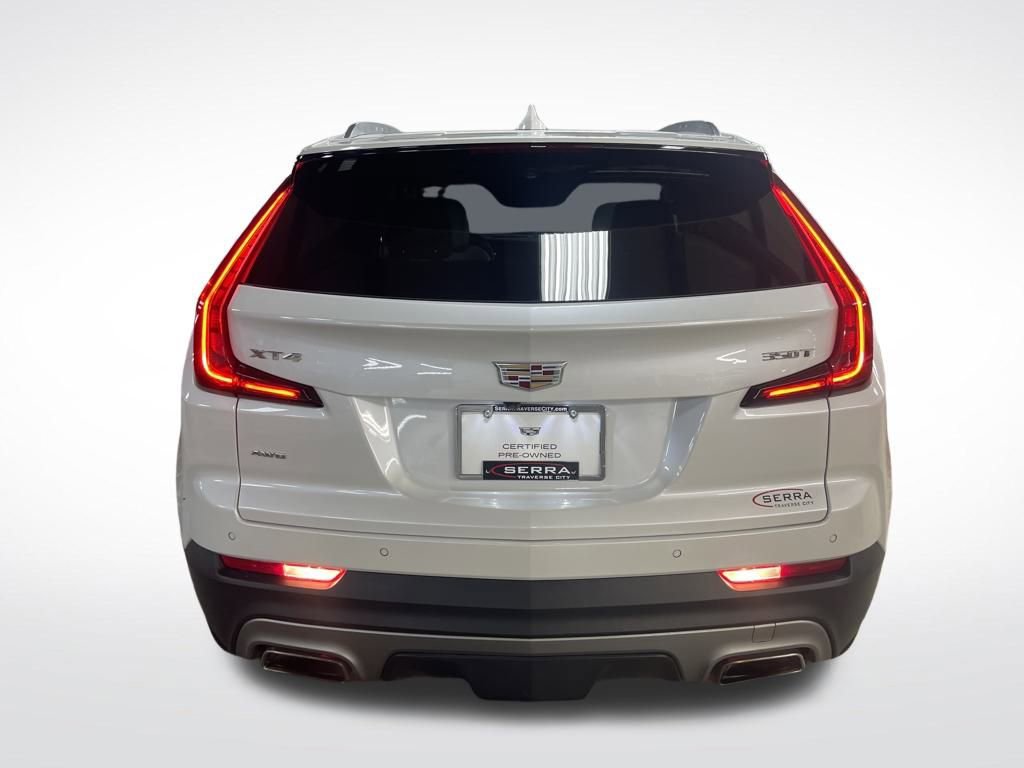 2023 Cadillac XT4 Premium Luxury photo 4
