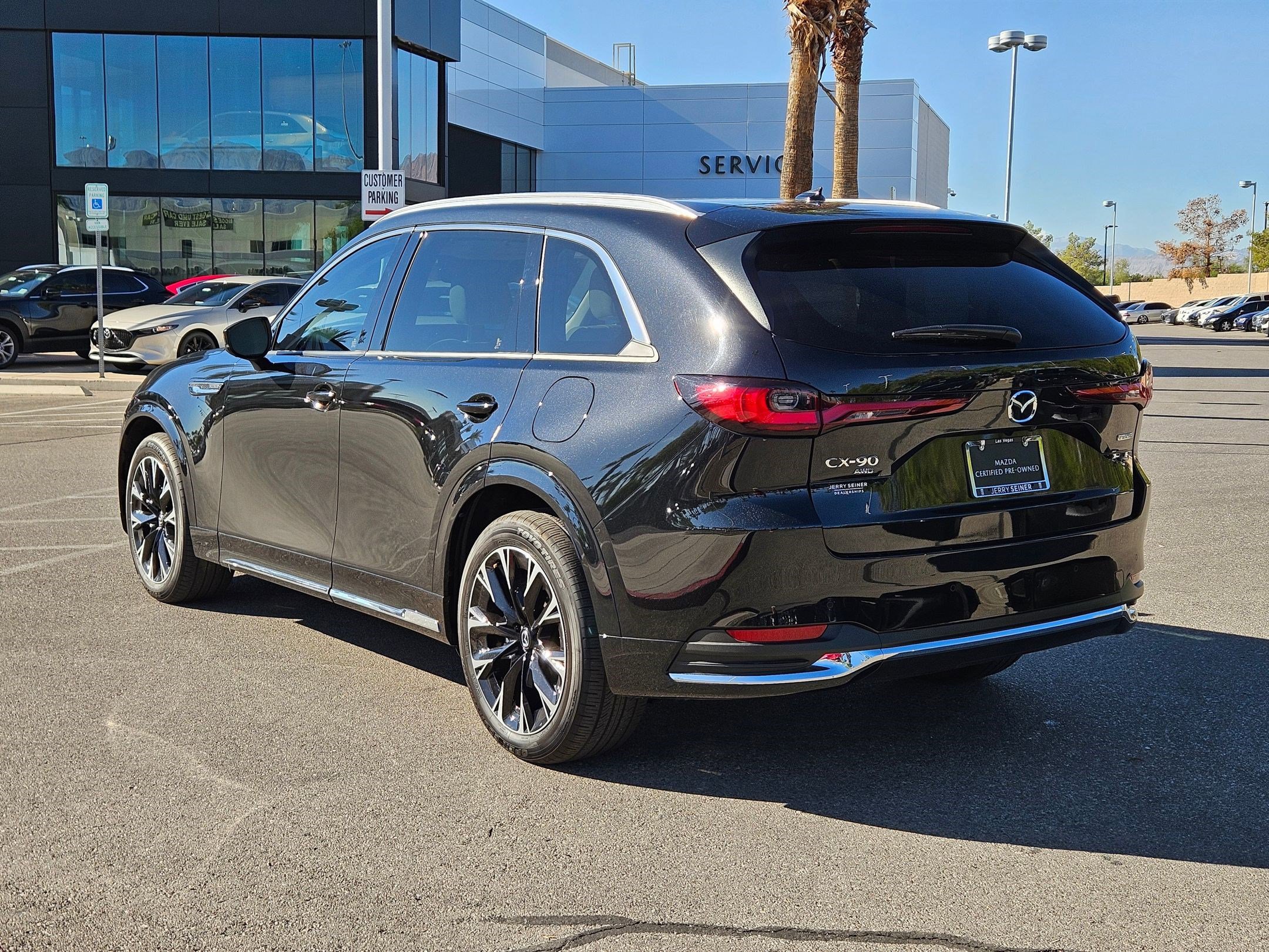 2025 Mazda CX-90 Premium Plus photo 3