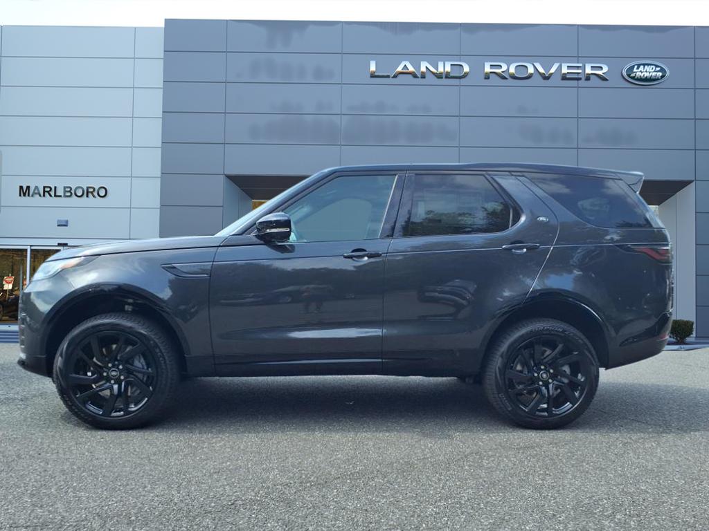 2025 Land Rover Discovery SE photo 6