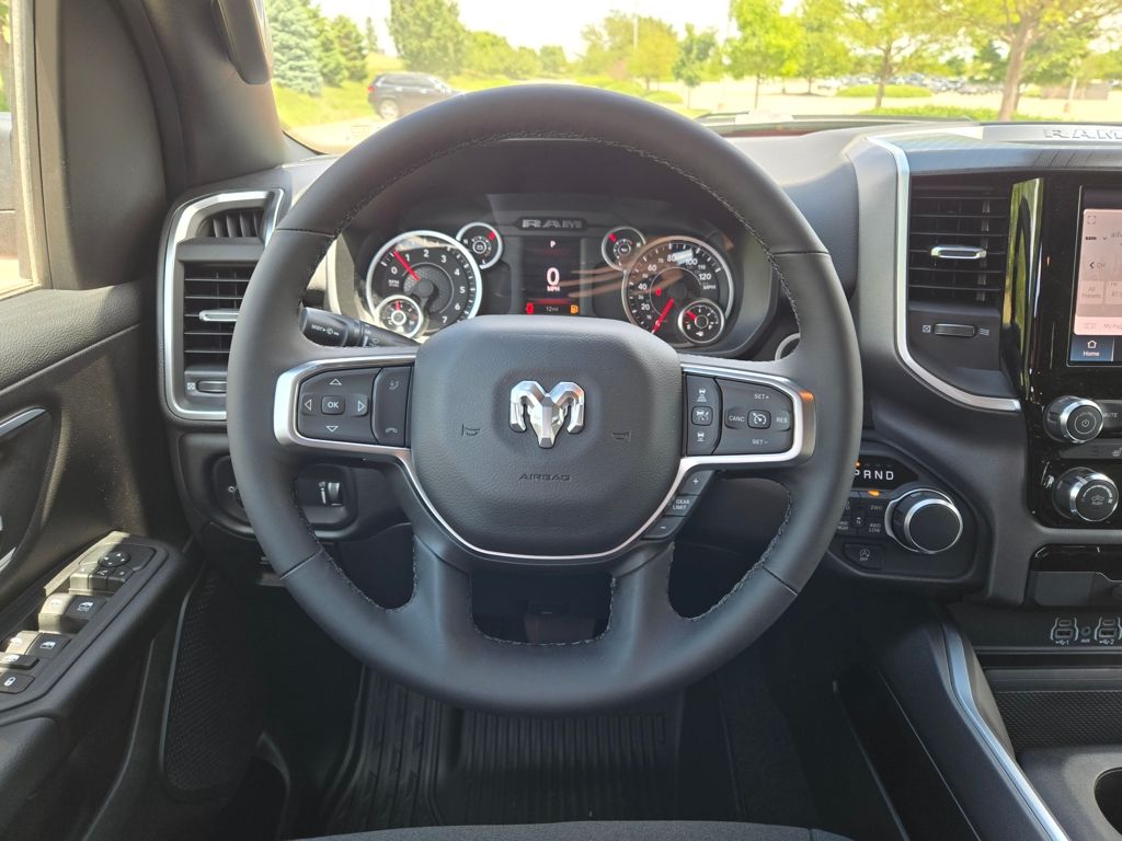 2025 Ram 1500 Big Horn Lone Star photo 16