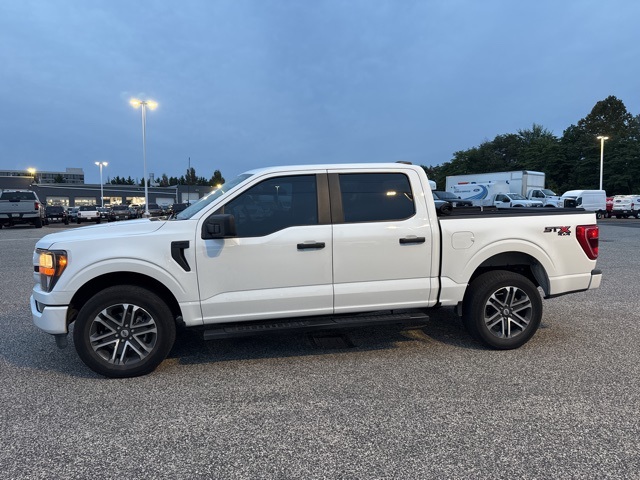 2023 Ford F-150 XL photo 3
