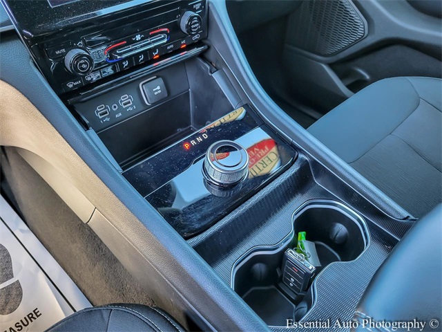 2024 JEEP GRAND CHEROKEE L - Image 23