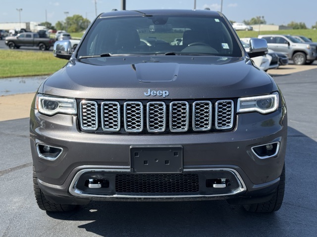 2019 Jeep Grand Cherokee Overland photo 2