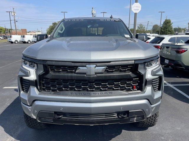 2025 Chevrolet Silverado 1500 RST photo 2