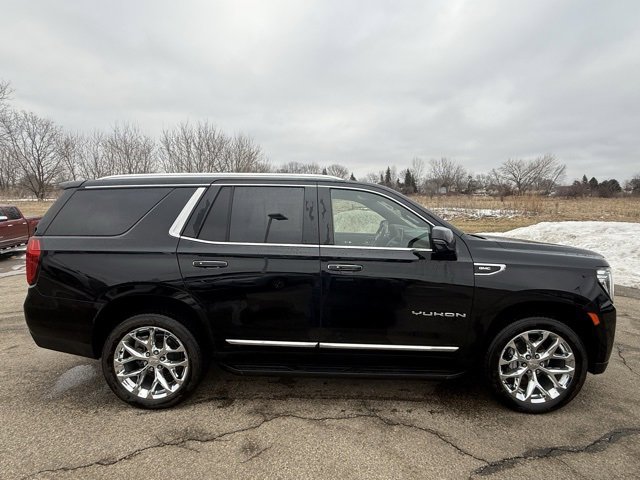 Used 2023 GMC Yukon SLT with VIN 1GKS2BKD3PR473089 for sale in Rochester, Minnesota