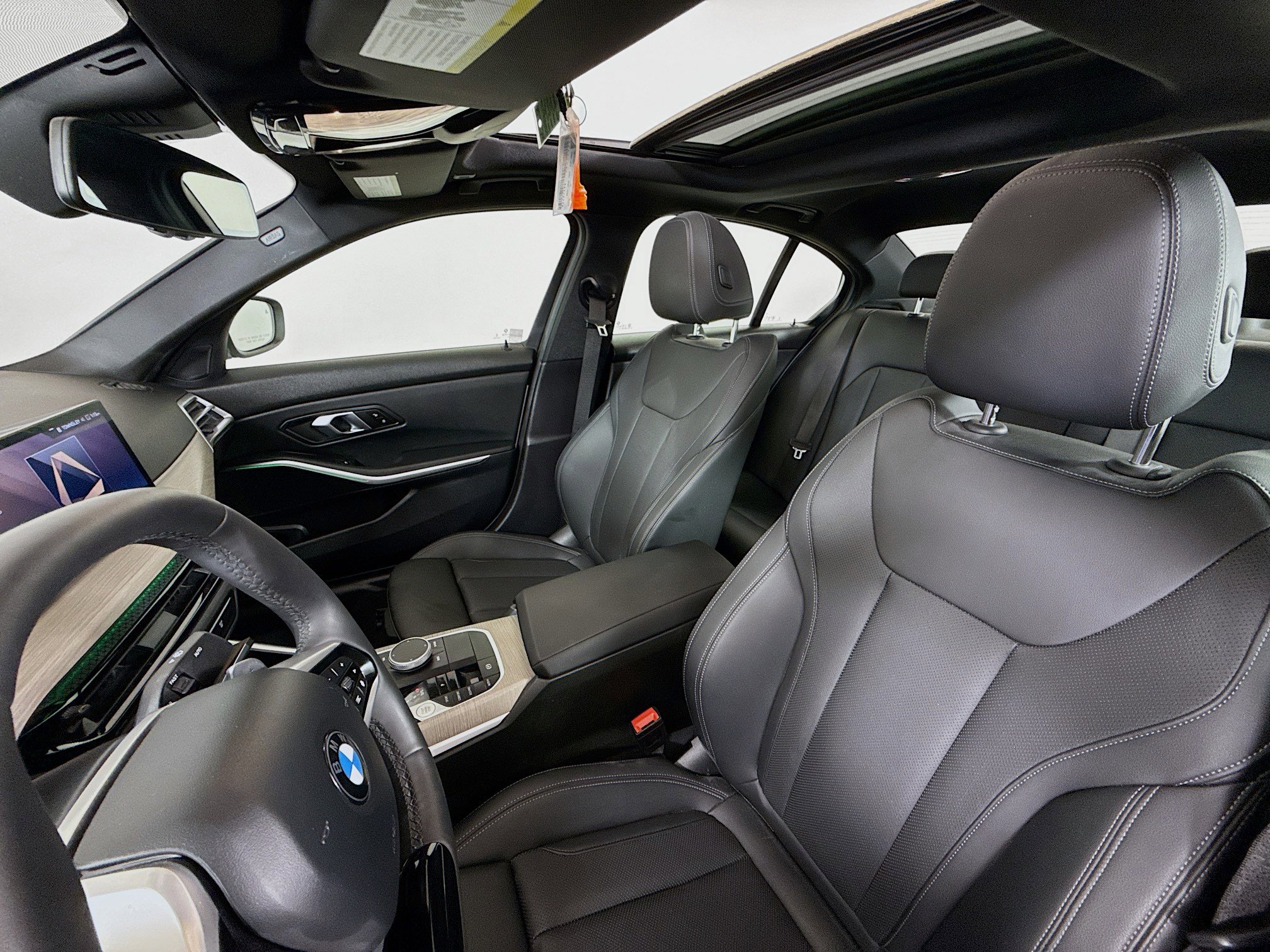2025 Bmw 330i photo 11