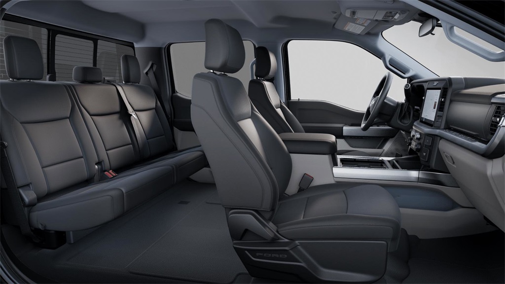 2025 Ford F-350 XLT photo 6
