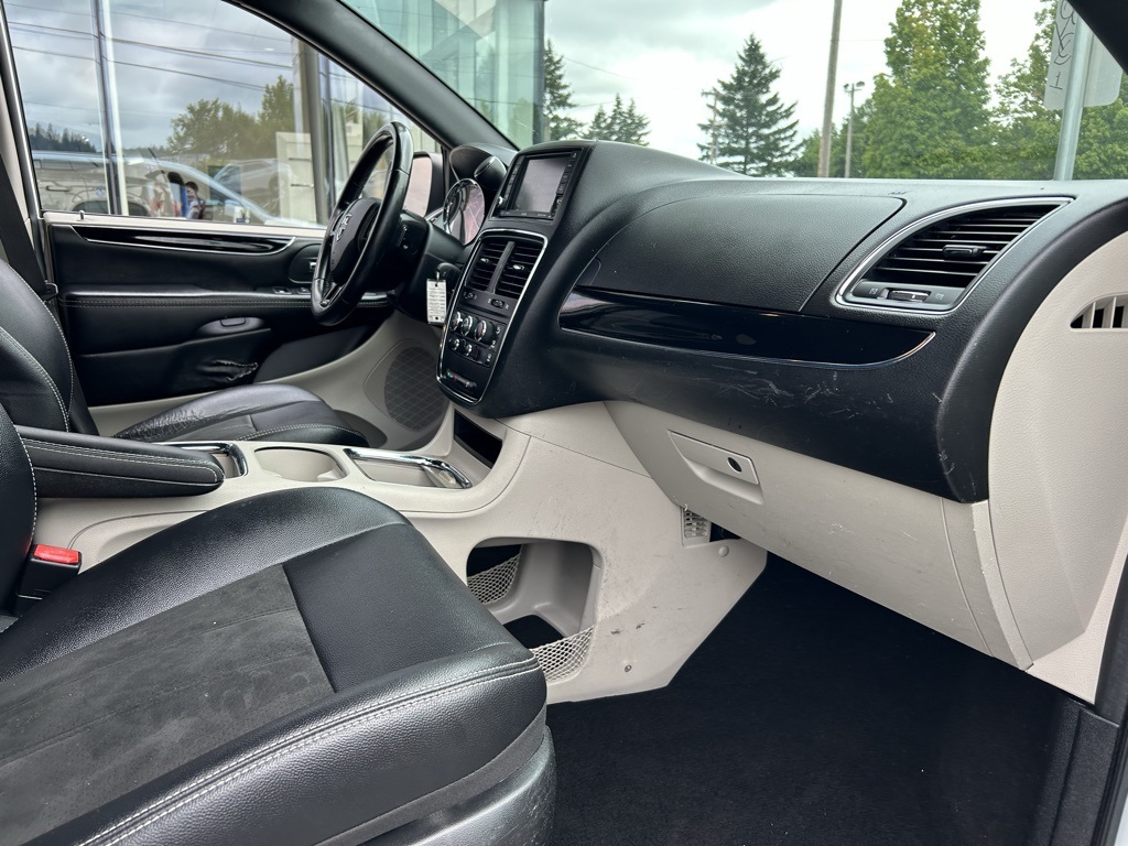 2019 Dodge Grand Caravan SXT photo 27