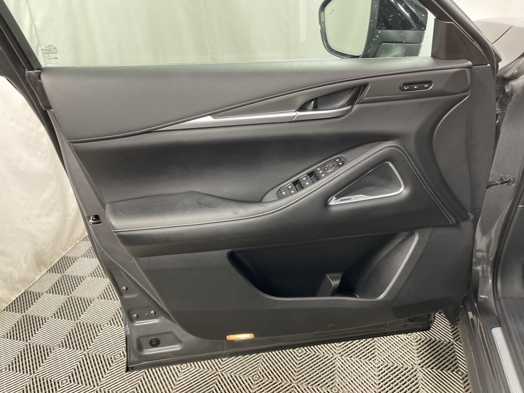 2022 Infiniti QX60 Luxe AWD photo 21