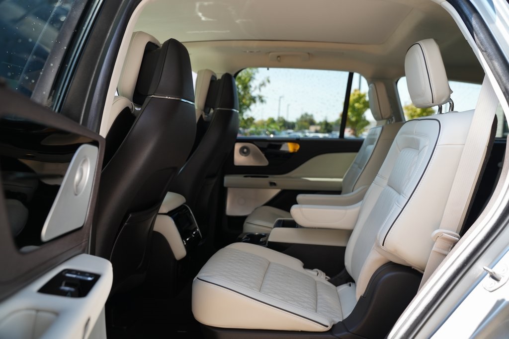 2022 Lincoln Aviator Black Label Grand Touring photo 25